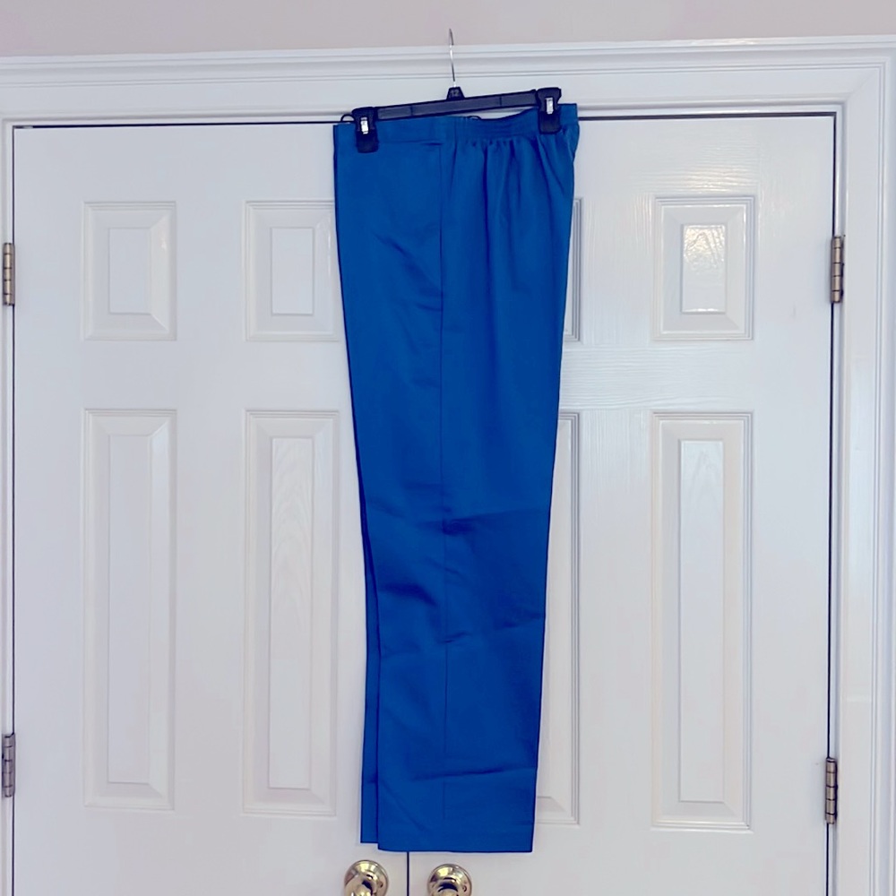 NWOT - Alfred Dunner ladies pants, size 12